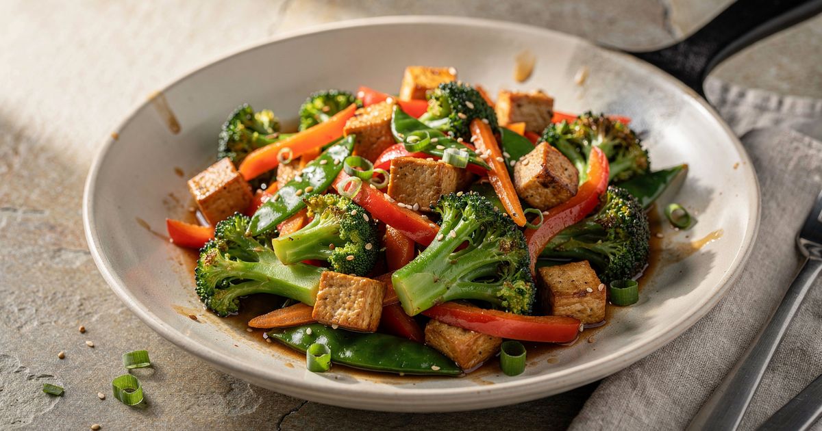 Salteado de tofu con verduras