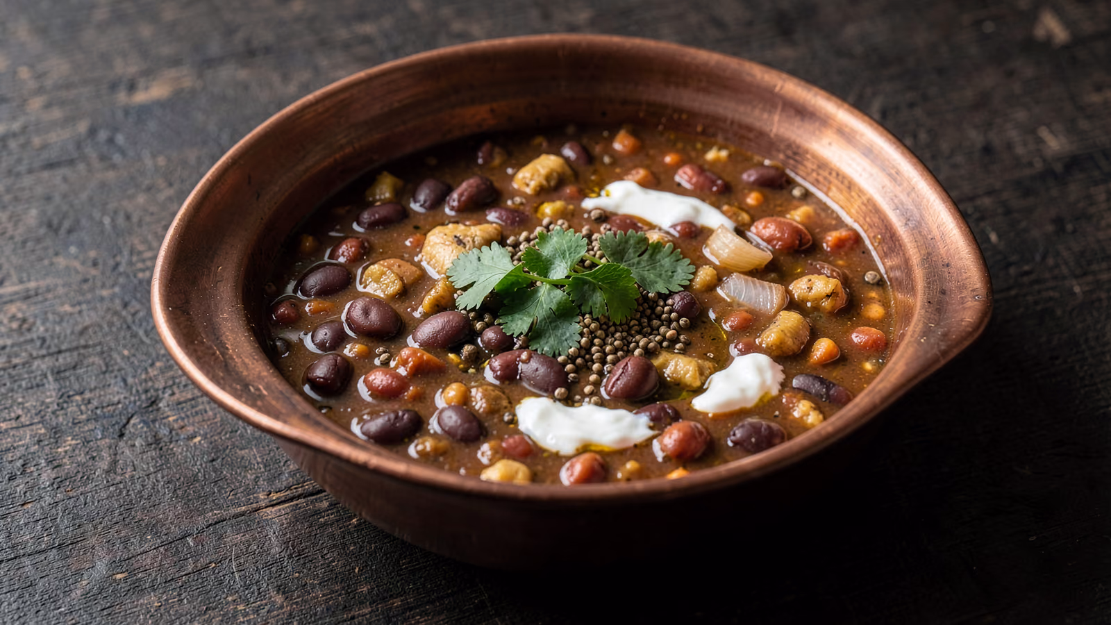 Receta de rajma (curry punyabí de frijoles rojos)